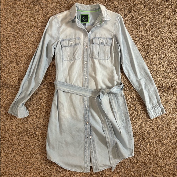 NEW C Wonder Shirtdress with Matching Belt - Picture 4 of 8